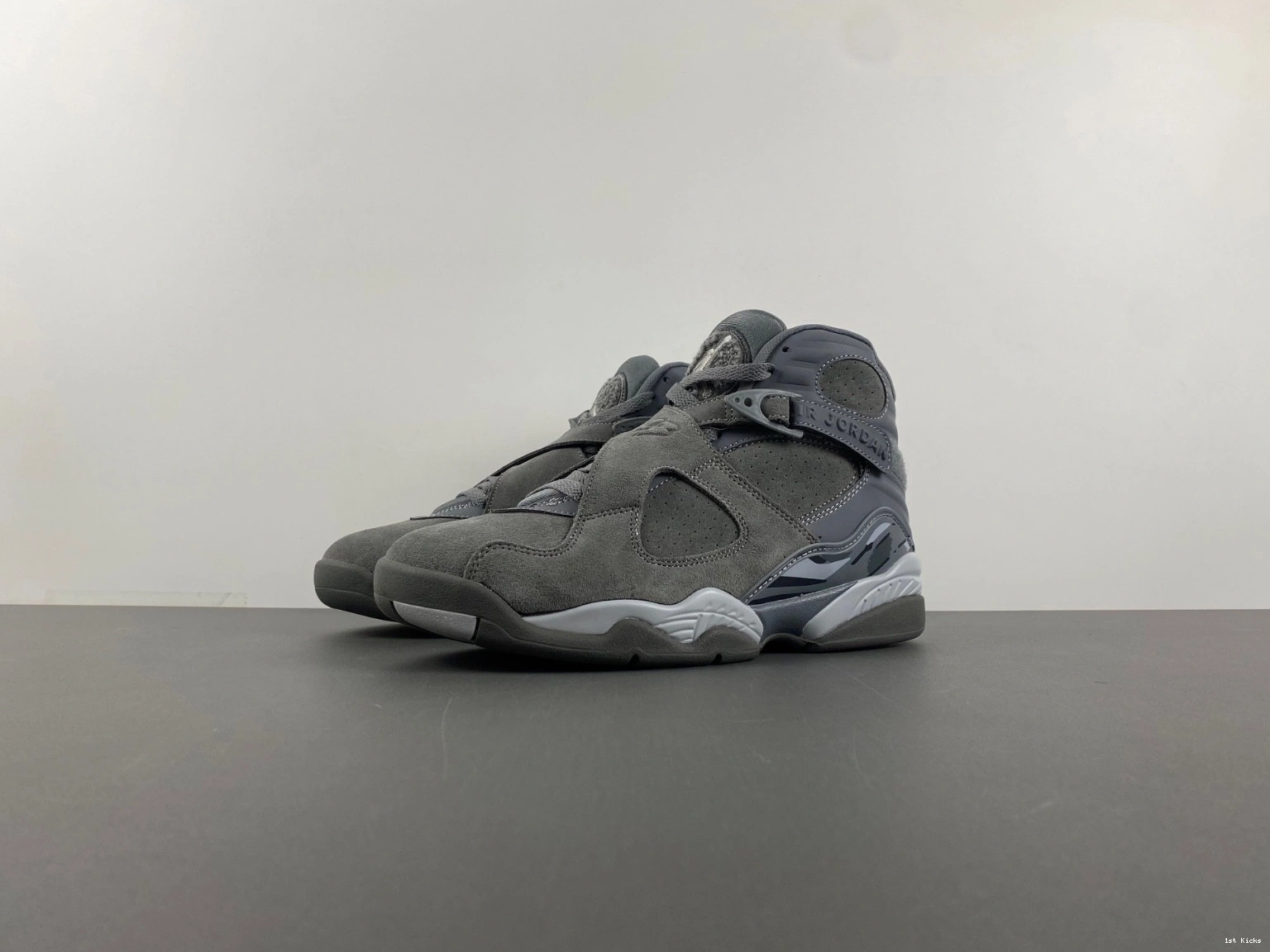 8 - Cool Men's Grey Jordan Retro 305381-014 1014